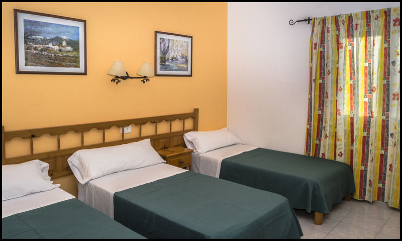Hostal Valencia San Antonio Abad Exterior foto